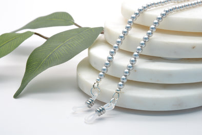 Silvery Austrian Crystal Pearls Glasses Chain