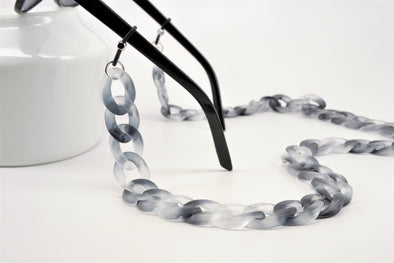 Chunky Acrylic Glasses Chain in Midnight Tones