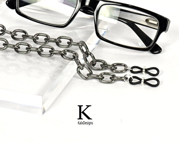 Chunky gunmetal glasses chain
