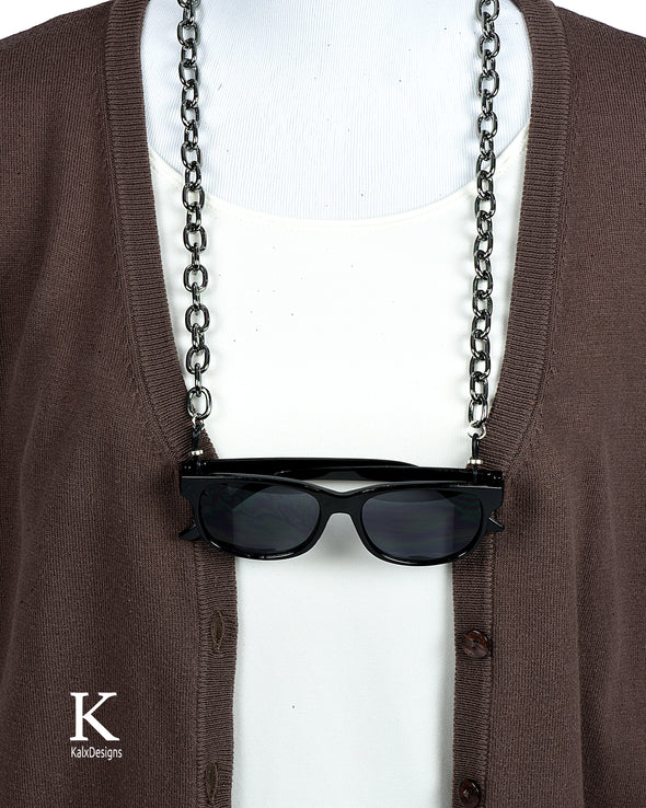 Chunky gunmetal glasses chain