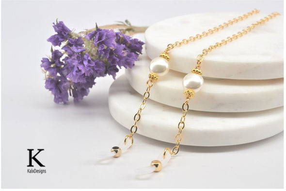 Gold and Pearl Glasses Chain